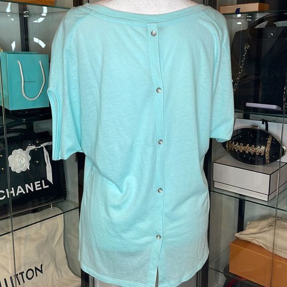 EXPRESS Back Button Up T-shirt in Mint - Picture 3 of 5